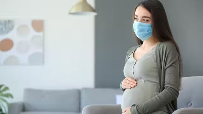 embarazadas Son 31 mil 20 embarazadas las que cuentan con al menos una dosis de la vacuna contra el coronavirus; 16 mil 38 han completado su esquema.