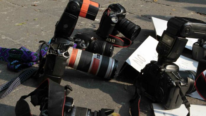 Periodista periodista
