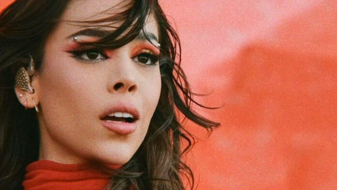 danna-paola- Danna Paola