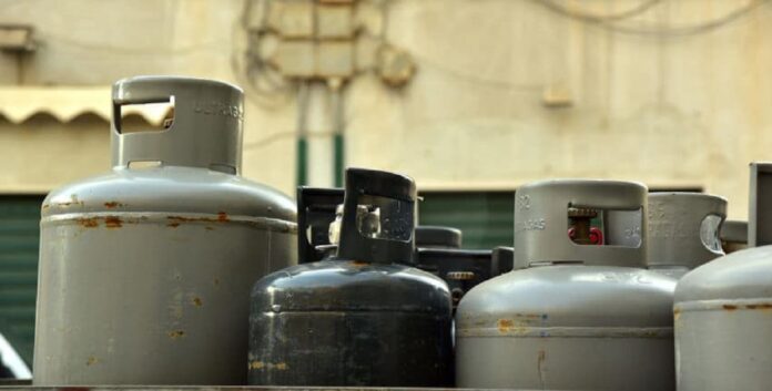 rellenar-tanque-de-gas